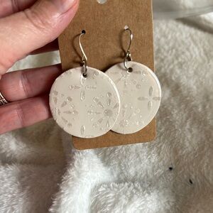 White and Silver Textured Round Earrings